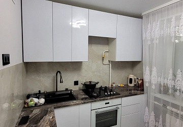 ��������� 1- ��������� �������� �� 3-�� ����� �� ��. �������������, �. 21